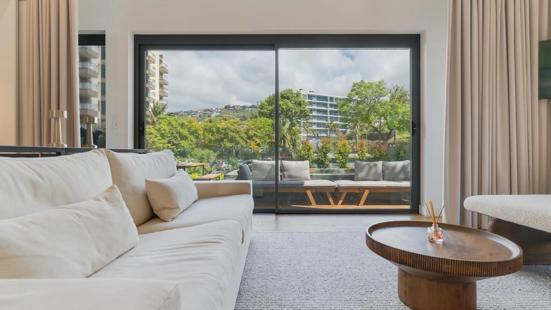 Acqua - Private Swimming Pool Lejlighed Funchal